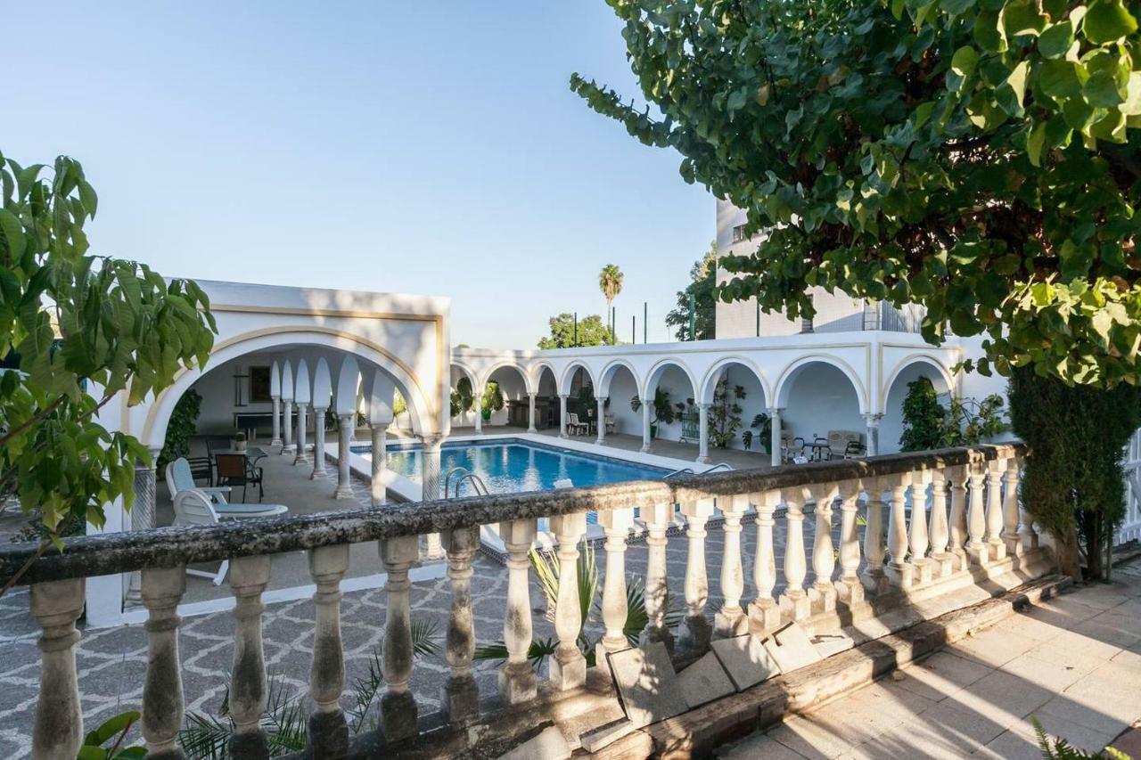 Villa Del Manzano Villanueva del Ariscal Exterior photo