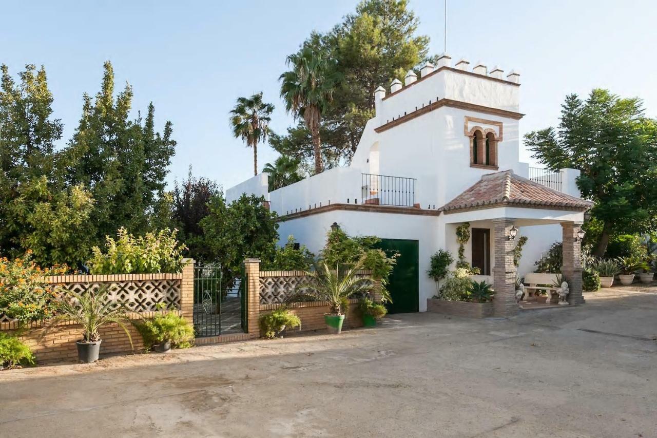 Villa Del Manzano Villanueva del Ariscal Exterior photo